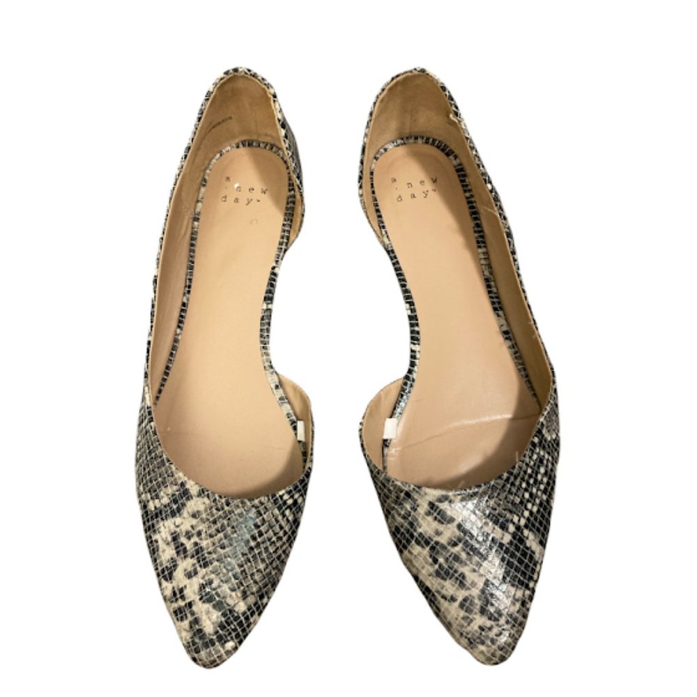 A New Day - Silver Snakeskin Flats